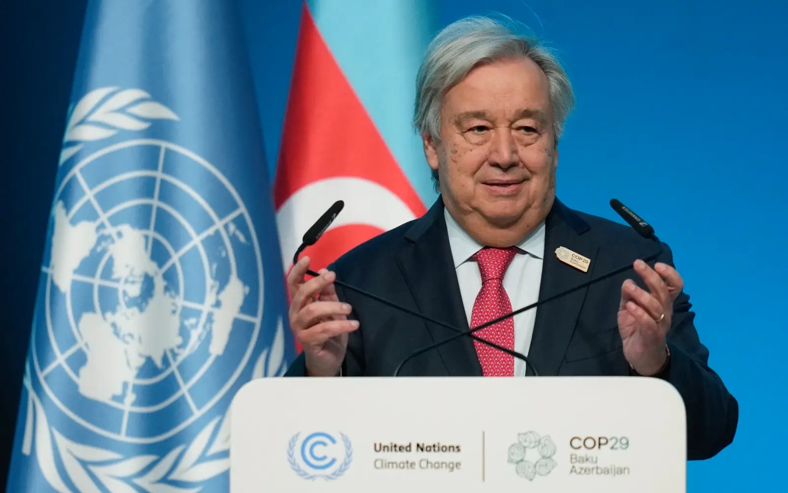 Antonio Guterres speaking at COP29